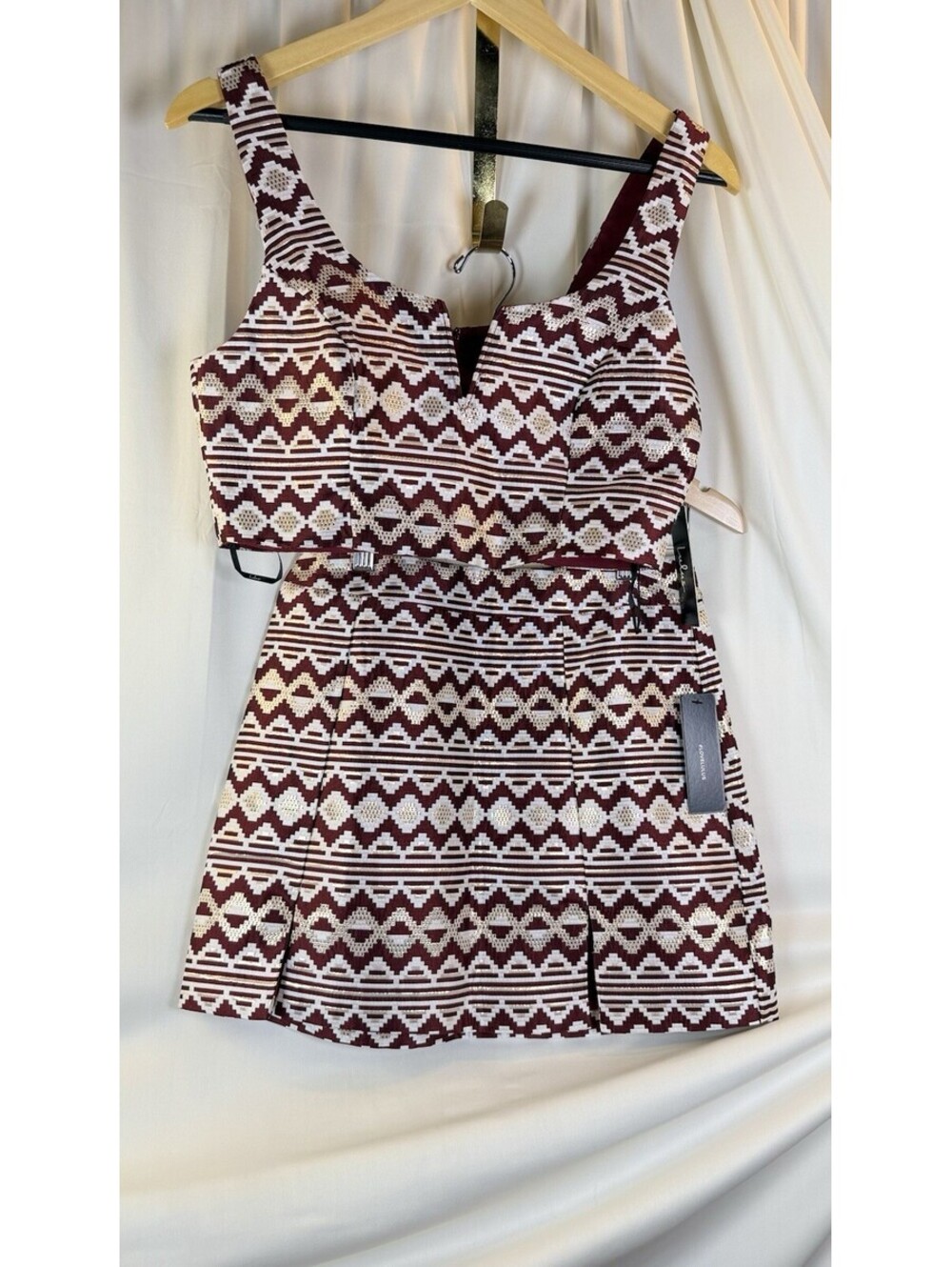 Lulus 2-Piece Match Set Crop Top & Skirt Club Retro Maroon/Gold/White Sz S NWT